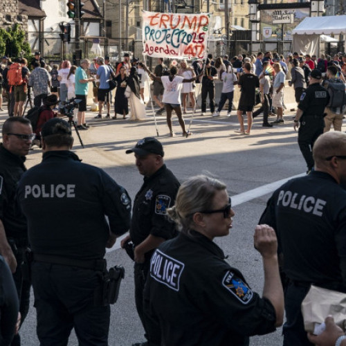 Un bărbat înarmat arestat în proximitatea Convenției Naționale Republicane