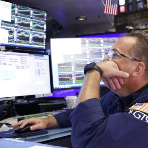 Investitorii îngrijorați de blocajul global al serviciilor informatice