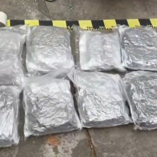 Bărbat reținut pentru introducerea de droguri de mare risc în România