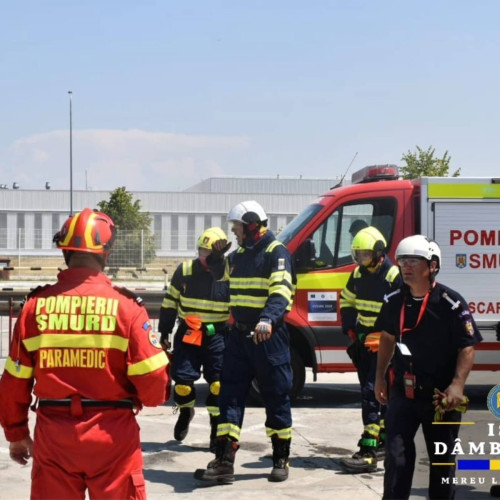 Echipa ISUJ "Basarab I" Dâmbovița, distinsă la competiția națională de descarcerare