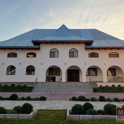 Slujbă de sfințire la Parohia „Sfântul Nicolae” din Suharau