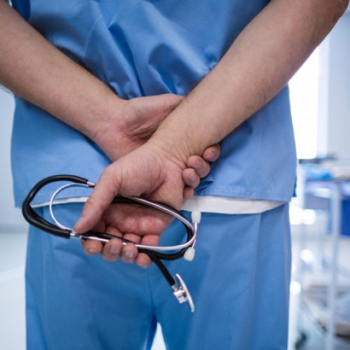 Universitatea de Medicină și Farmacie „Carol Davila” din București organizează examenul de admitere pentru 4204 candidați