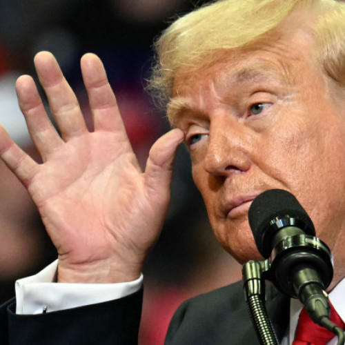 Donald Trump consideră că Kamala Harris este un adversar mai ușor decât Joe Biden