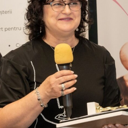 Conferința internațională "Manifest pentru moase și drepturile femeilor la naștere" la Cluj-Napoca