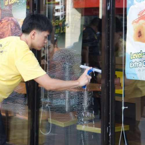 Muncitorii chinezi aleg locuri de muncă mai puțin stresante în locul carierelor de birou