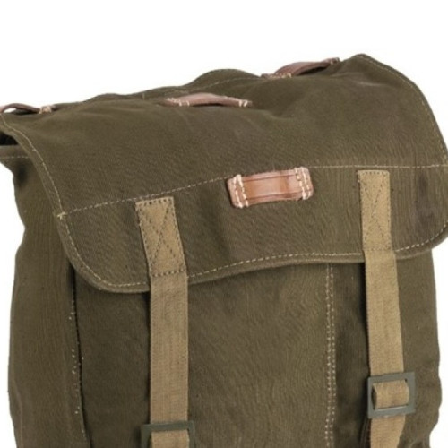 Peste 15.000 de saci de merinde, scoși la vânzare în Botoșani