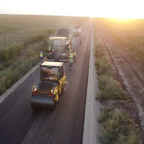 Modernizarea infrastructurii rutiere județene avansează rapid