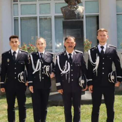 Cinci absolvenți ai Academiei de Poliție ,,Alexandru Ioan Cuza&quot; încep cariera la IPJ Vaslui