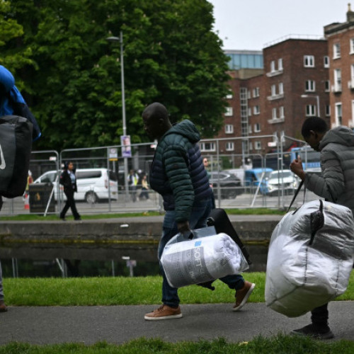 Guvernul britanic anunță un nou program pentru returnarea migranților neautorizati