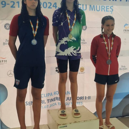 Anastasia Udroiu-Ivan, medaliată la Cupa României la înot