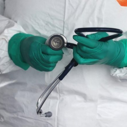 Suma de 200 de lei, dată ca mită pentru un act medical