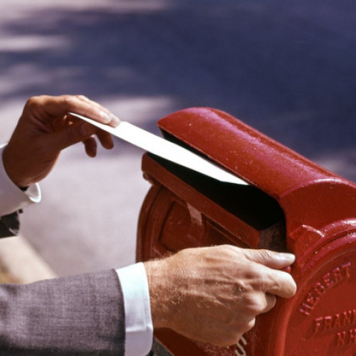 Pensionar spaniol condamnat la 18 ani de închisoare pentru scrisori-capcană