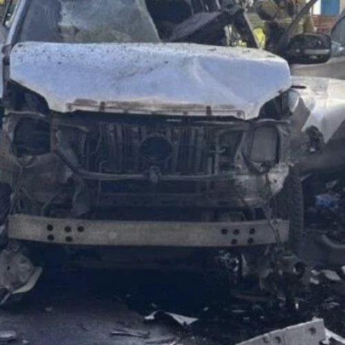 Explozie a unei masini Toyota Land Cruiser in Moscova