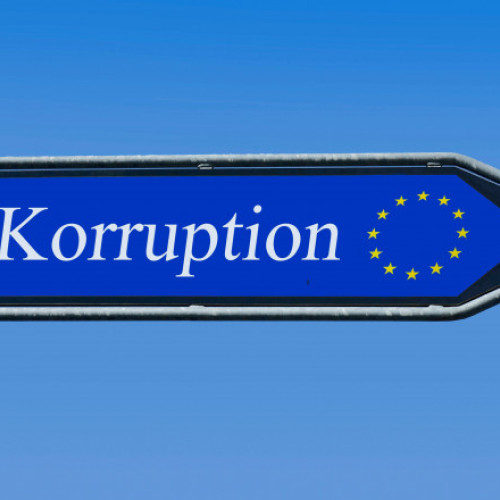 Corupția, o problemă percepută pe scară largă în Europa