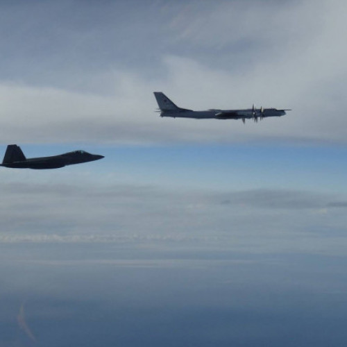 Bombardiere rusești și chineze interceptate de NORAD în apropiere de Alaska