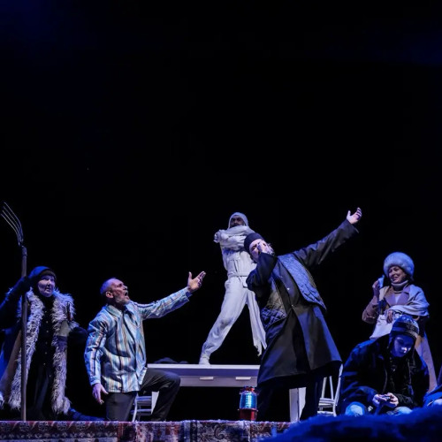 Spectacolul "La Academie" va avea loc la Teatrul "Mihai Eminescu"