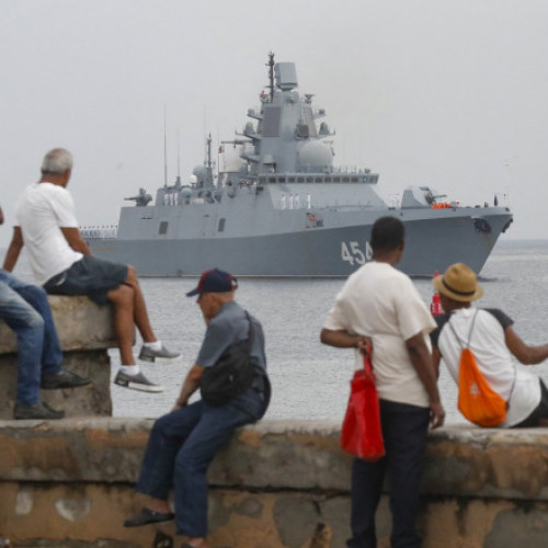 Moscova trimite nave militare în Cuba