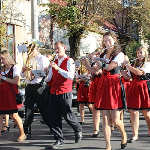 Sărbătoarea Portului Popular "Sathmarer Trachtenfest" va avea loc în Satu Mare