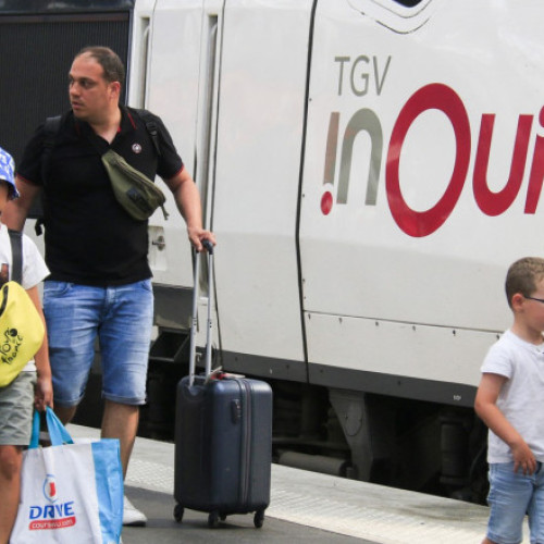 Atac masiv asupra rețelei de trenuri TGV în Franța