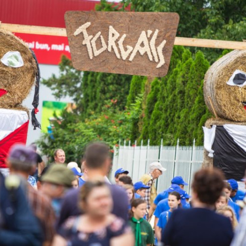 Festival dedicat tradițiilor și meșteșugarilor din zonă