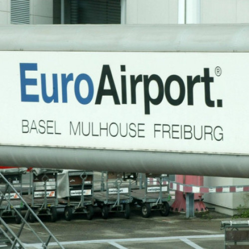 Aeroportul din Basel-Mulhouse, evacuat din motive de securitate