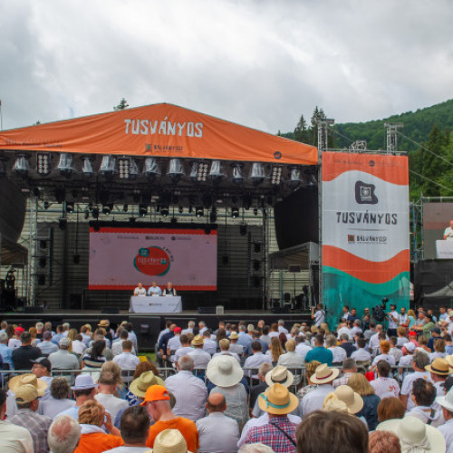 Peste 7.000 de persoane s-au înregistrat pentru discursul lui Viktor Orban la Baile Tușnad