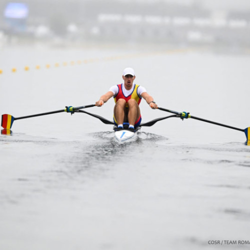 Echipajul românesc de dublu vasle masculin se califică în semifinale la Olimpiadă