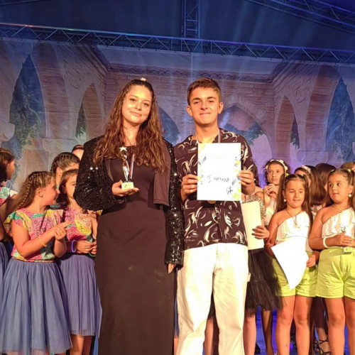 Elevii de la Școala de Arte "Dunarea de Jos" strălucesc la Festivalul Internațional "TRIXIE"