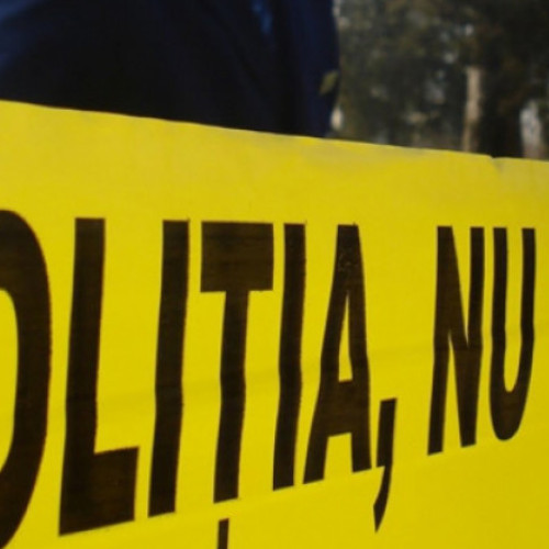 Bărbat de 64 de ani bănuit de agresiuni, după descoperirea unui cadavru în localitatea Smeeni