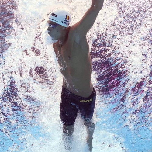 David Popovici, în finala de 200 de metri liber cu cel mai bun timp