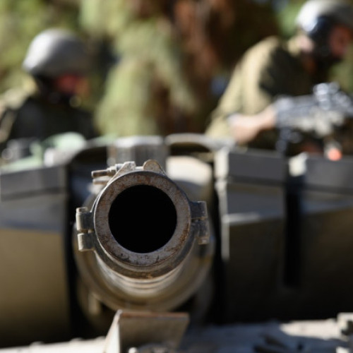 Israelul intenționează să riposteze Hezbollah, dar evită un conflict amplu