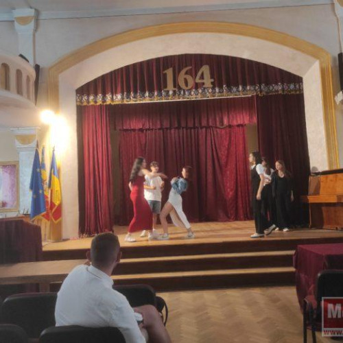 Trupa de teatru antic „Katharsis” organizează o școală de vară pentru adolescenți