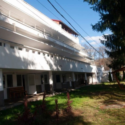 Echipamente pentru combaterea infecțiilor nosocomiale, la Spitalul de Boli Cronice din Câmpeni