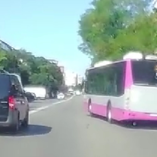 Poliția surprinsă încălcând regulile de circulație în Cluj-Napoca