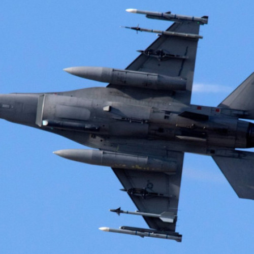 Provocările Ucrainei în obținerea avioanelor de luptă F-16
