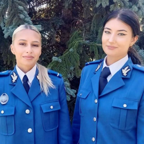 Jandarmii botoșăneni primesc două noi absolvente ale Academiei de Poliție