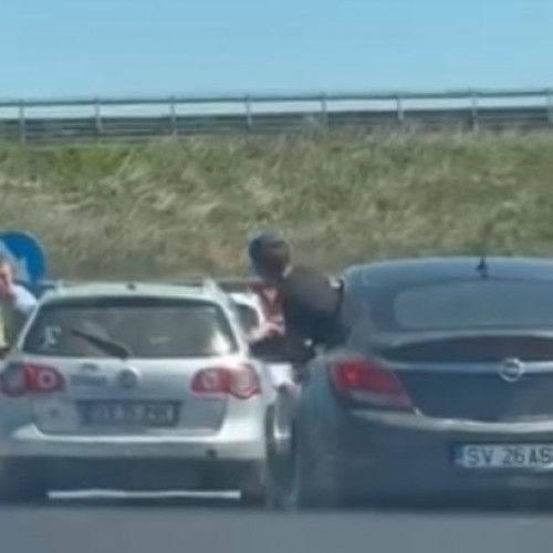 Doi tineri șoferi din județul Suceava amendați pentru comportament agresiv în trafic