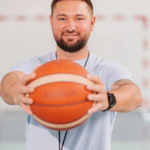 Profesorul Ovidiu Gontaru, unic în Botoșani, a obținut nota maximă la definitivat