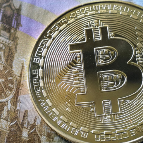 Rusia consideră utilizarea criptomonedelor pentru plăți externe