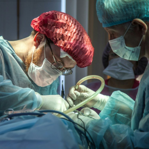 Unicitatea și frumosul interior: de ce femeile apelează la chirurgia plastică