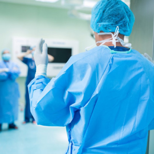 Accident tragic în parcarea Parcului Pantelimon: o fetiță de 7 ani a fost operată