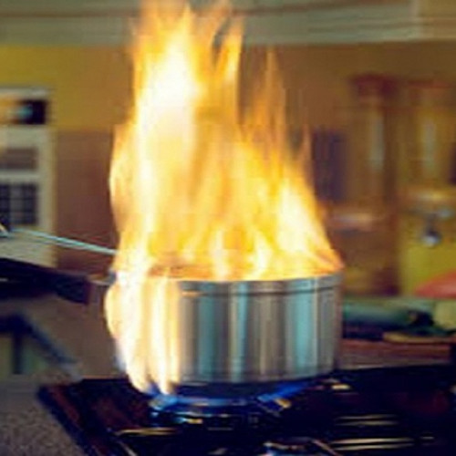 Incendiu în apartament la Satu Mare, fără victime