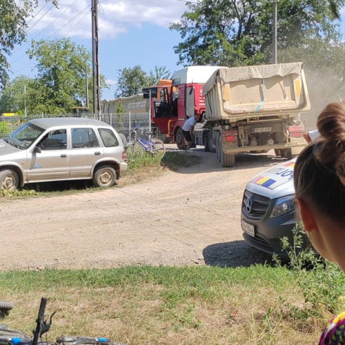 Protest pacific în comuna Vorona: blocaj de drum de către cetățeni