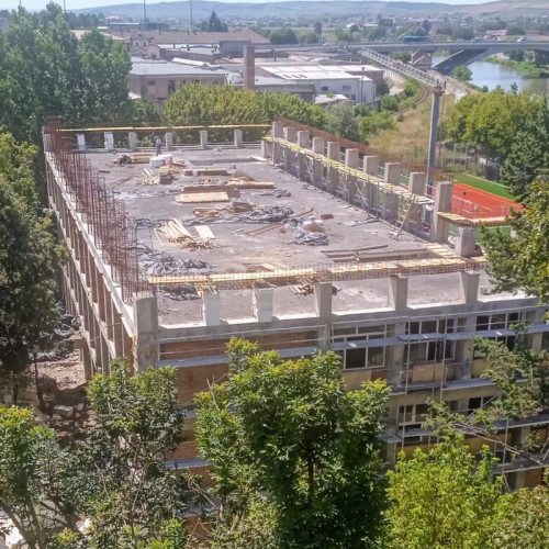 Reabilitarea gimnaziului Schiller, amânată din cauza birocrației