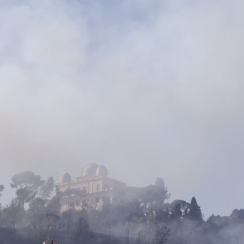 Incendiu devastator în apropierea sediului Rai din Roma