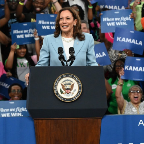 Kamala Harris provoacă pe Donald Trump la o dezbatere înainte de alegerile din noiembrie