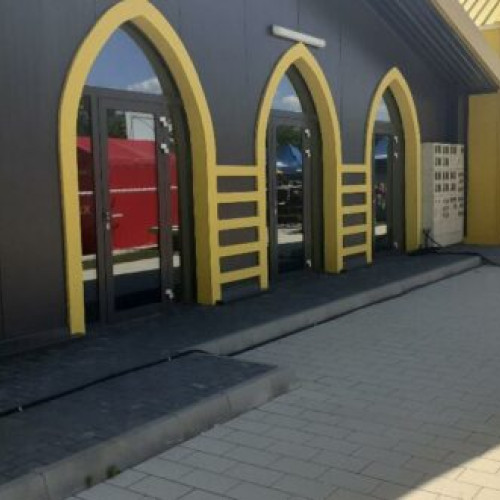 DAPTO organizează o nouă licitație pentru închirierea spațiilor din bazarul din Vaslui