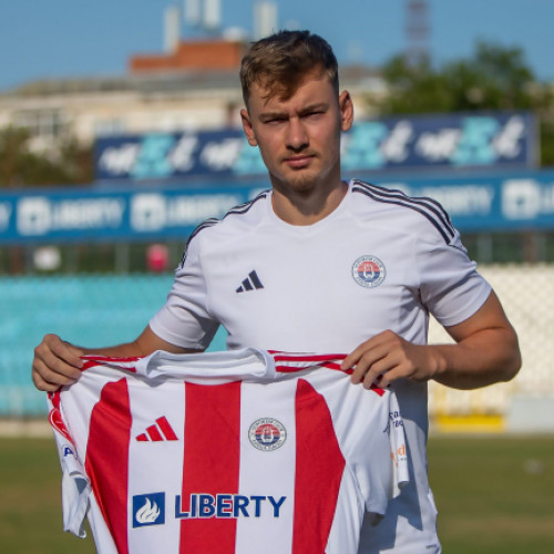 Otelul aduce un nou atacant înainte de continuarea Superligii