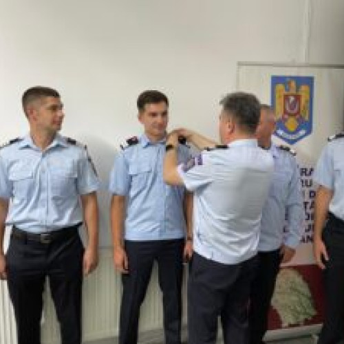 46 de pompieri din Botoșani au fost avansați în grad
