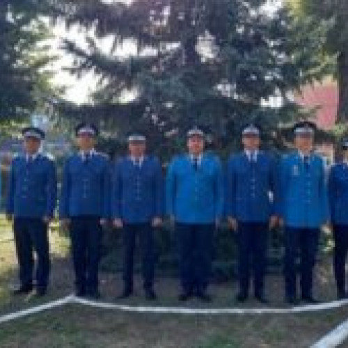 Doi ofițeri și 12 subofițeri din Jandarmeria Botoșani avansați în grad